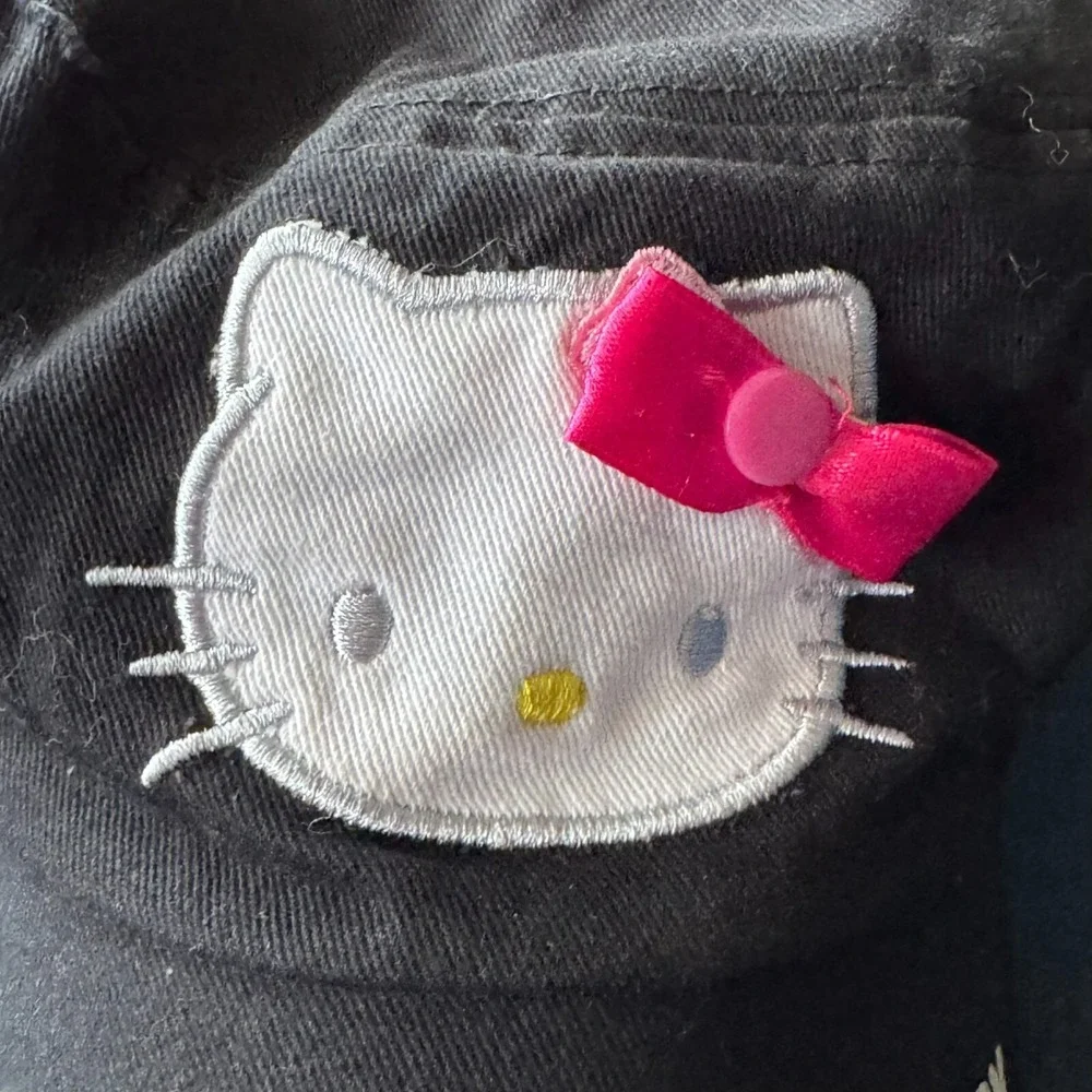 Hello‎ Kitty Sanrio Yourth Girl Hat Black Elastic Adjustable Army Cap Style